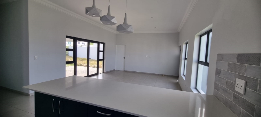 3 Bedroom Property for Sale in Laguna Hills Western Cape